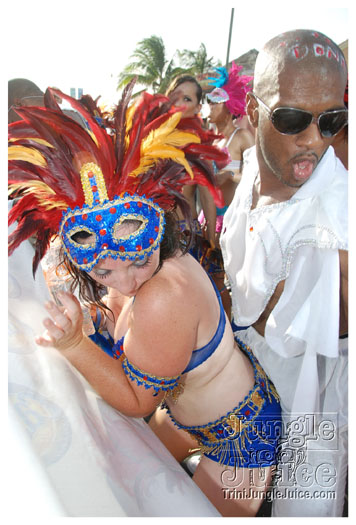 cayman_carnival_batabano_2010_pt2-188