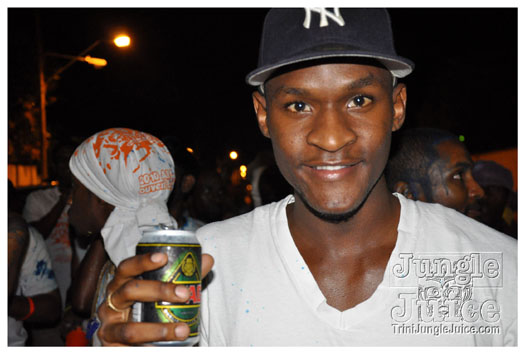 dirty_dozen_jouvert_2010-024