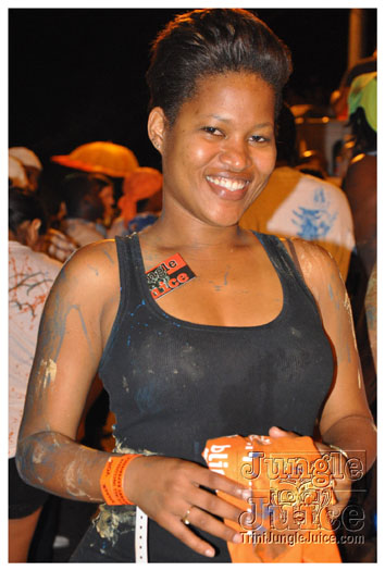 dirty_dozen_jouvert_2010-030