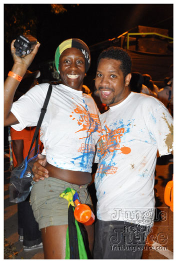 dirty_dozen_jouvert_2010-032