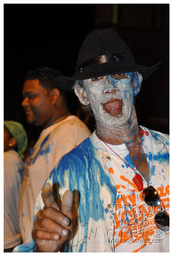 dirty_dozen_jouvert_2010-038