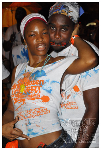 dirty_dozen_jouvert_2010-054