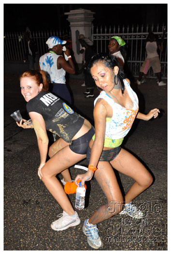 dirty_dozen_jouvert_2010-057