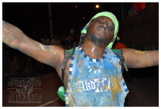 dirty_dozen_jouvert_2010-064