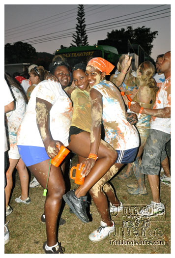 dirty_dozen_jouvert_2010-086