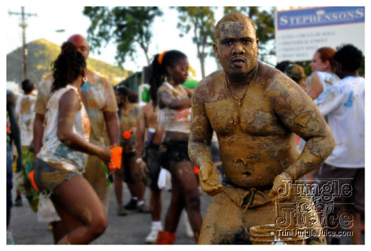 dirty_dozen_jouvert_2010-111