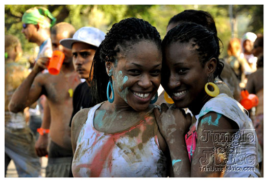 dirty_dozen_jouvert_2010-155