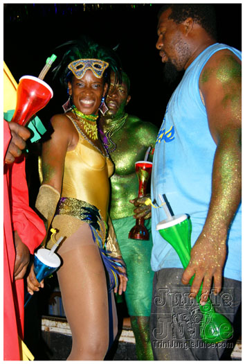 grenada_mon_night_mas_aug9-026