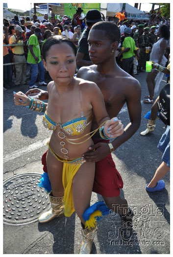 islandpeople_mas_2010_tuesday_part3-164