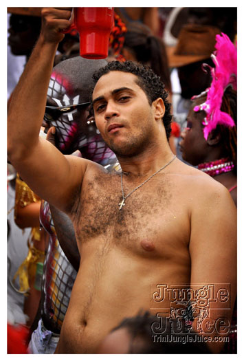 kadooment_day_2010_pt4-119