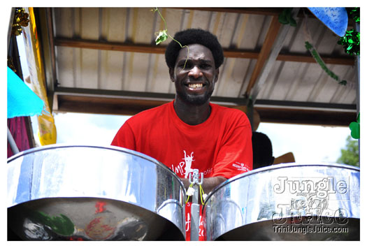 kadooment_day_2010_pt4-222