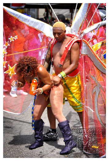 kadooment_day_2010_pt4-224