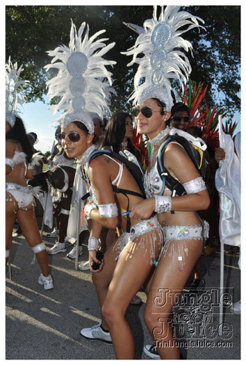 miami_cval_parade_2010_pt2-236