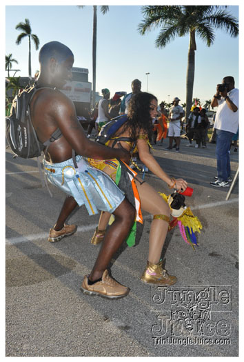 miami_cval_parade_2010_pt2-290