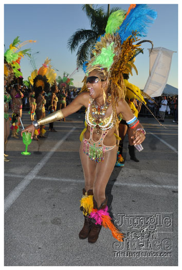 miami_cval_parade_2010_pt2-321
