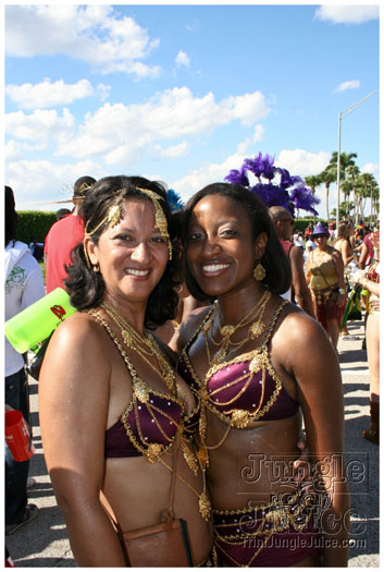 miami_cval_parade_2010_pt3-154