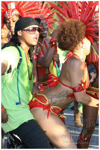 miami_cval_parade_2010_pt3-194