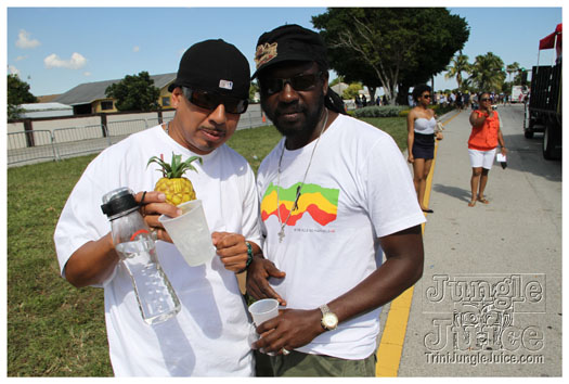 miami_cval_parade_2010_pt3-217