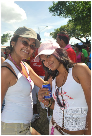 monkey_juice_campus_carnival_2010-048