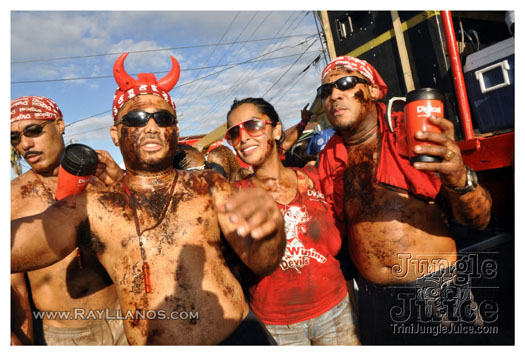 mudders_int'l_jouvert_2010-075