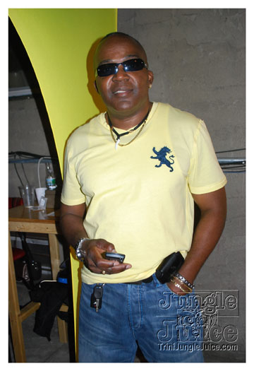 radica_2010-075