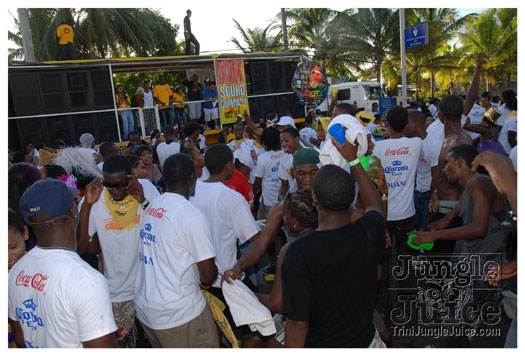 uwi_campus_carnival_2010-107