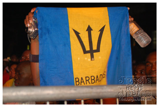 uwi_splash_2010-112