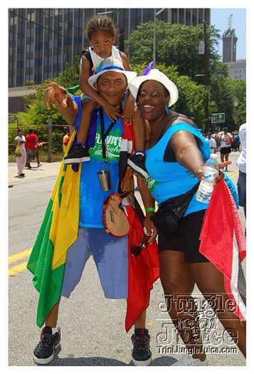 atl_carnival_parade_2011_part2-182