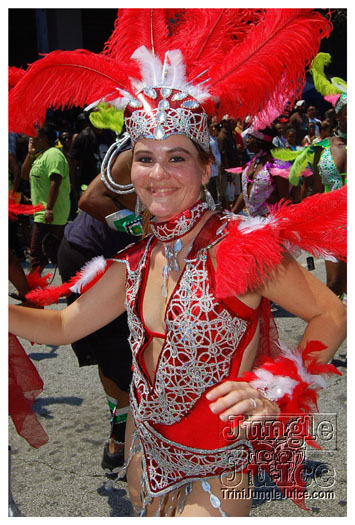 atl_carnival_parade_2011_part2-206