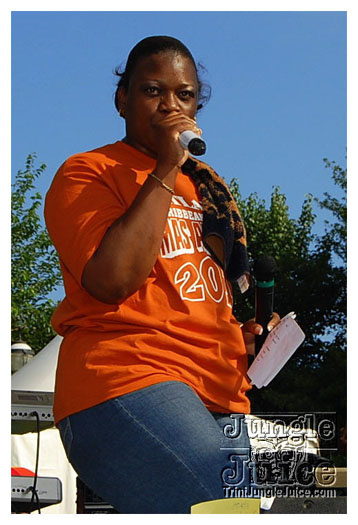 atl_carnival_parade_2011_part2-211