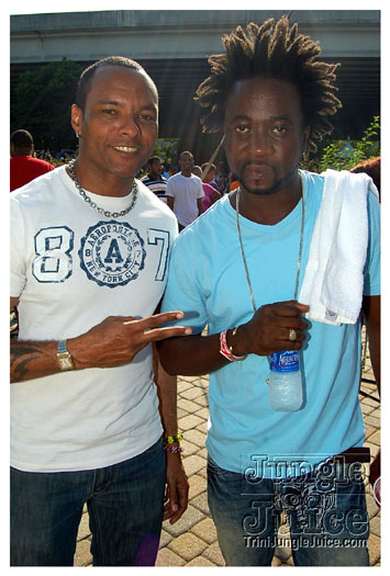 atl_carnival_parade_2011_part2-214