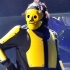 rihanna_loud_tour_2011-201