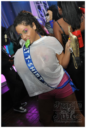 mask_halloween_2011-206