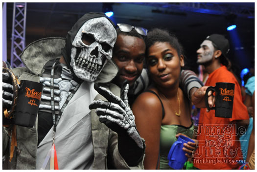 mask_halloween_2011-281