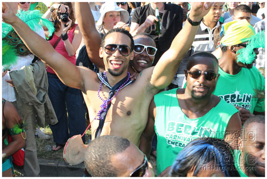 berlin_carnival_emerald_city_jun12-174