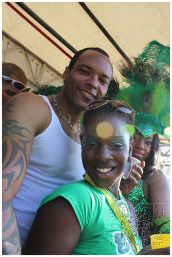 berlin_carnival_emerald_city_jun12-179