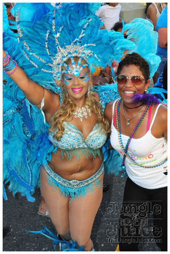 cayman_carnival_2011_part3-153