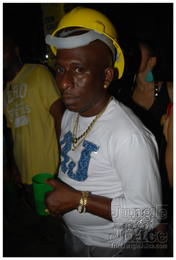 caution_2011-113