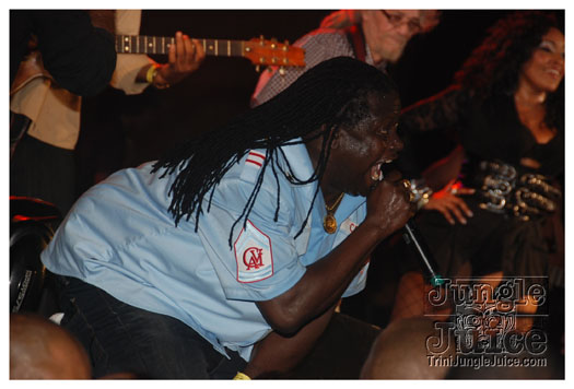 central_bank_all_inclusive_2011-239