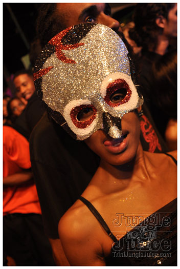 eyes_wide_shut_2011-110