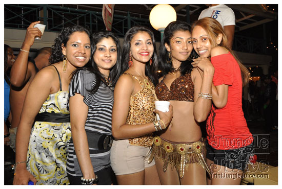 tribe_las_lap_2011_mar29-255