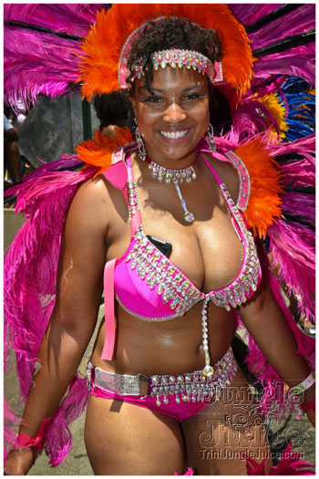 atl_carnival_parade_2012_pt1-134