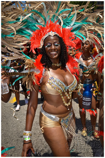 atl_carnival_parade_2012_pt1-153