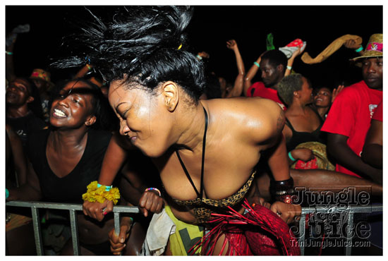 beach_jouvert_2012_part1-340