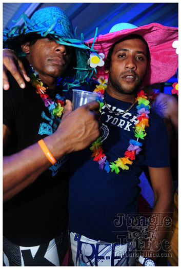 hawaiian_party_aug24-060