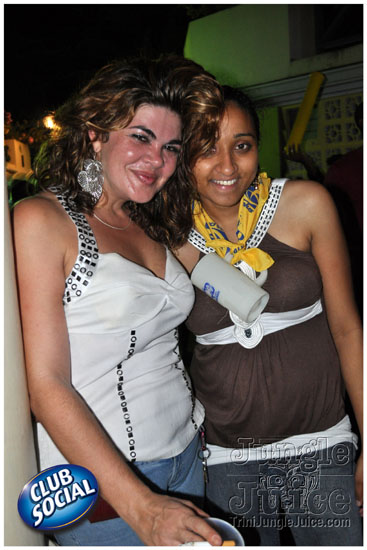 ladies_1st_2012-367