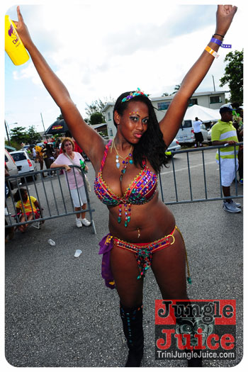 kadooment_day_2013_pt3-247