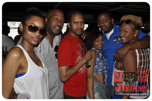 anti_stush_jun9-072