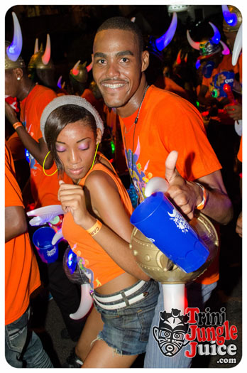 grenada_monday_night_mas_2014-027